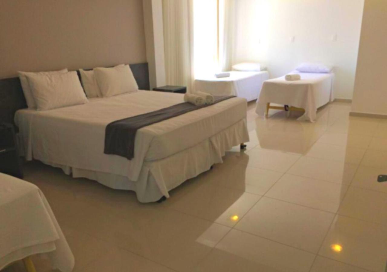 Scenarium Hotel Жабуатан-дус-Гуарарапіс Екстер'єр фото